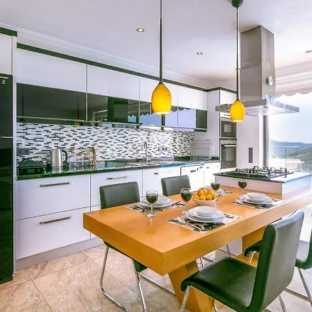 2 Bedroom In Uzumlu Village - 1051 * Kalkan